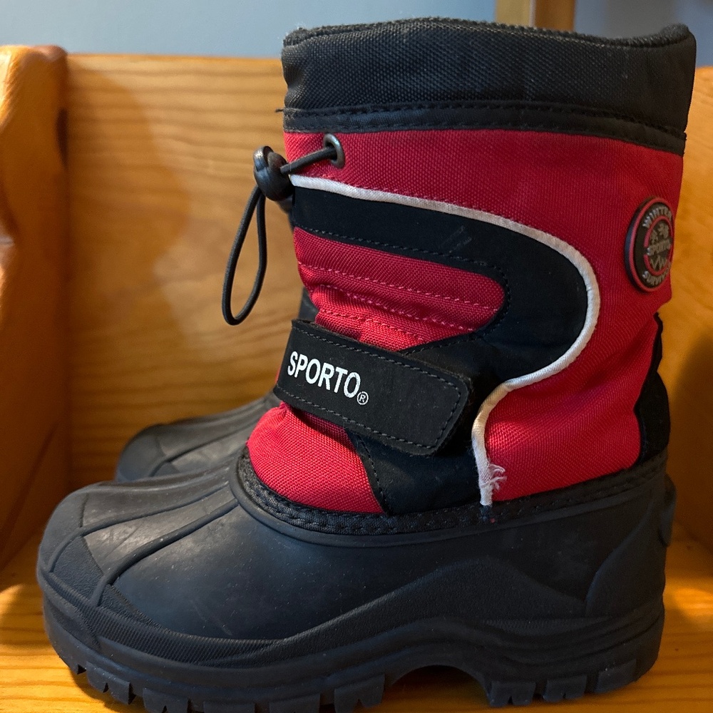 Kids winter boots